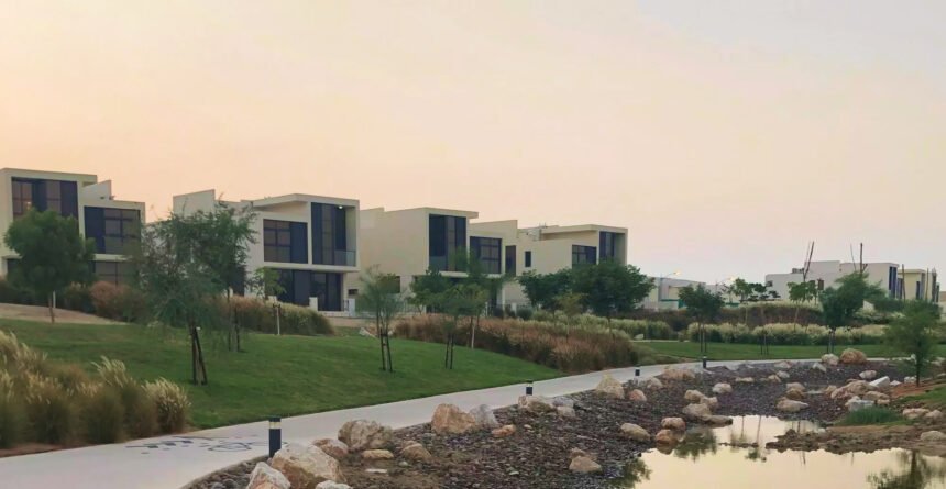 Longview by DAMAC Properties